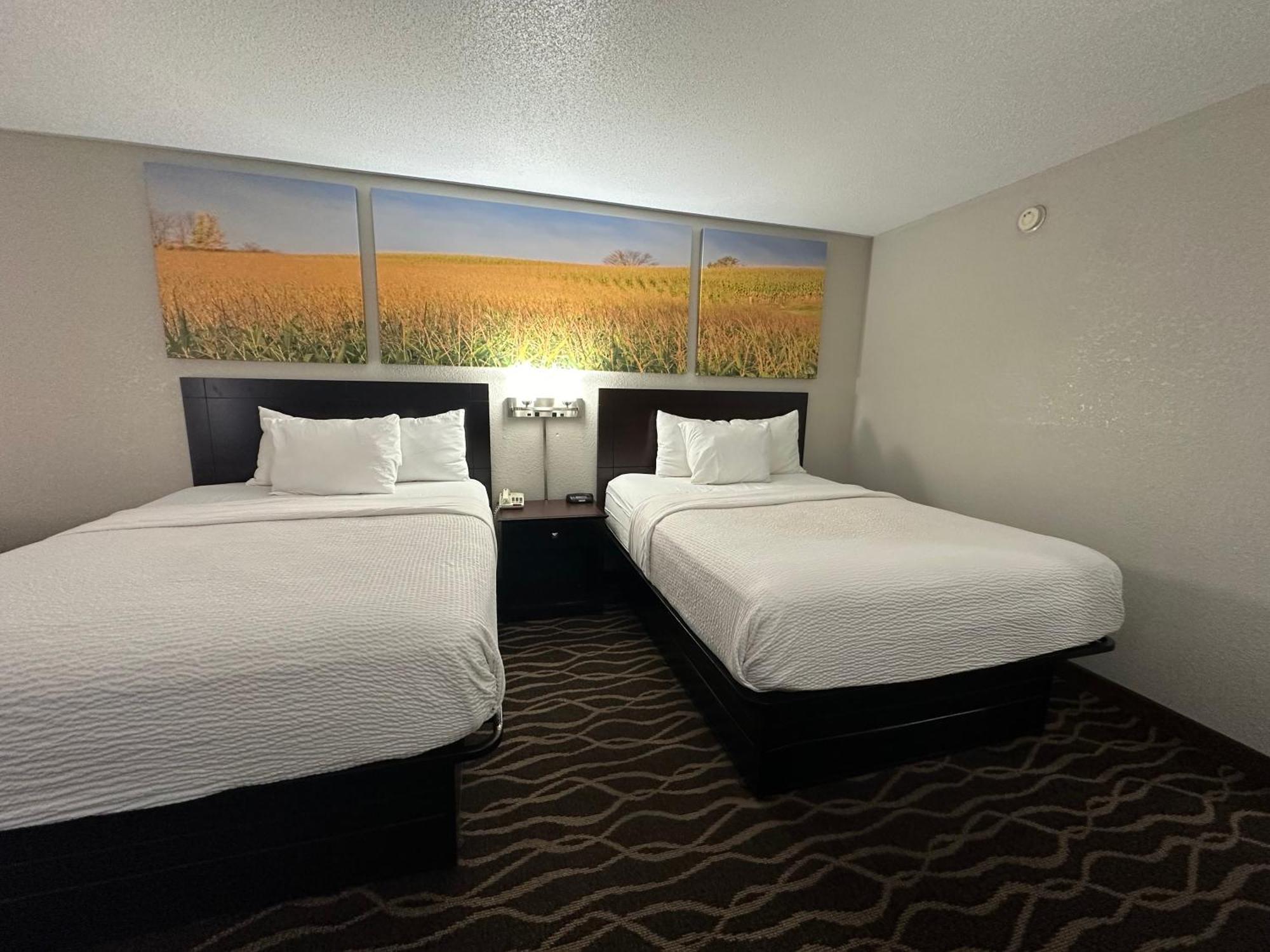 Days Inn & Suites By Wyndham Casey Экстерьер фото